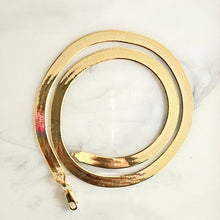 Load image into Gallery viewer, Herringbone - 18in length,  6mm width