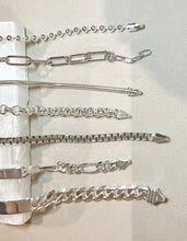 Load image into Gallery viewer, Ball Bracelet