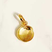 Load image into Gallery viewer, Mini Challah Medallion - Diamond