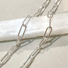 Load image into Gallery viewer, Paperclip Necklace