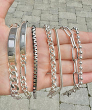 Load image into Gallery viewer, Big Curb Bracelet - Engravable