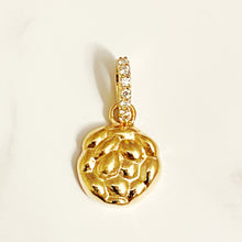 Load image into Gallery viewer, Mini Challah Medallion - Diamond