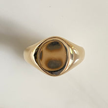 Load image into Gallery viewer, Engravable Oval Signet