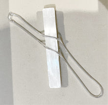Load image into Gallery viewer, Snake Necklace