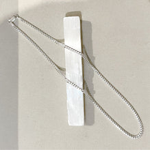 Load image into Gallery viewer, Curb Necklace