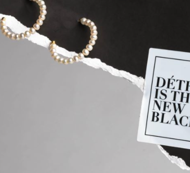 Shop a Curated Collection of Gold Jewelry Pieces in Detroit!