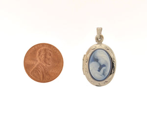 ESTATE VINTAGE 14K WHITE GOLD CARVED BLUE OVAL CAMEO LOCKET PENDANT