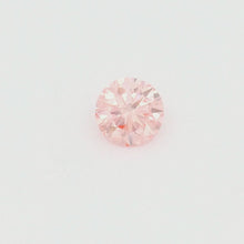 Load and play video in Gallery viewer, Flower Power Chunk - 2ct Fancy Green Lab-Diamond
