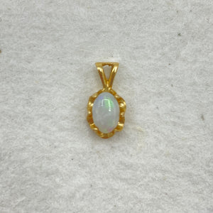 Opal Pendant - RESERVED FOR ALEXIS
