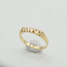 Load image into Gallery viewer, Katie Nameplate Ring
